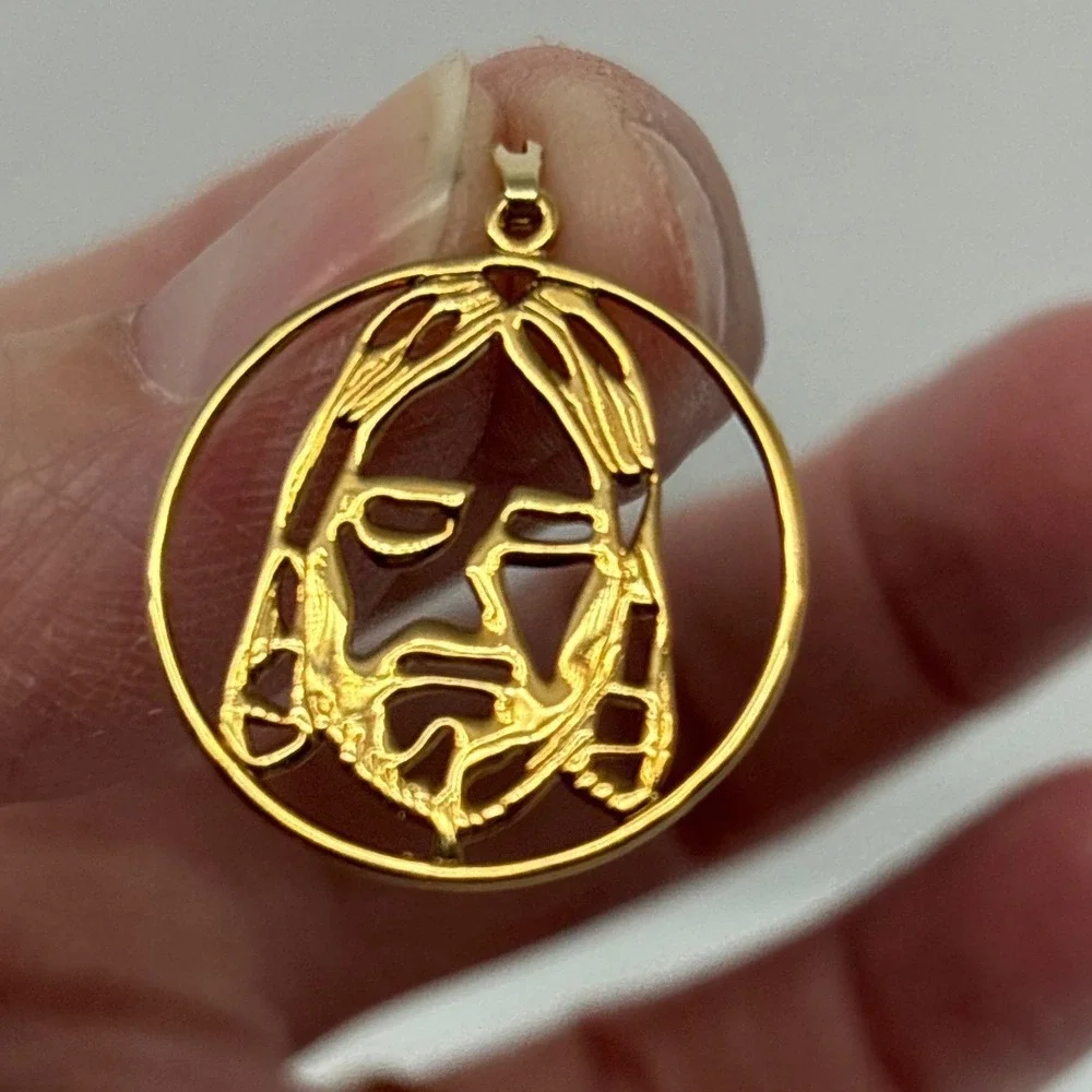 Gold Tone Jesus Face Round Pendant Charm Religious Christian‎ Faith Confirmation